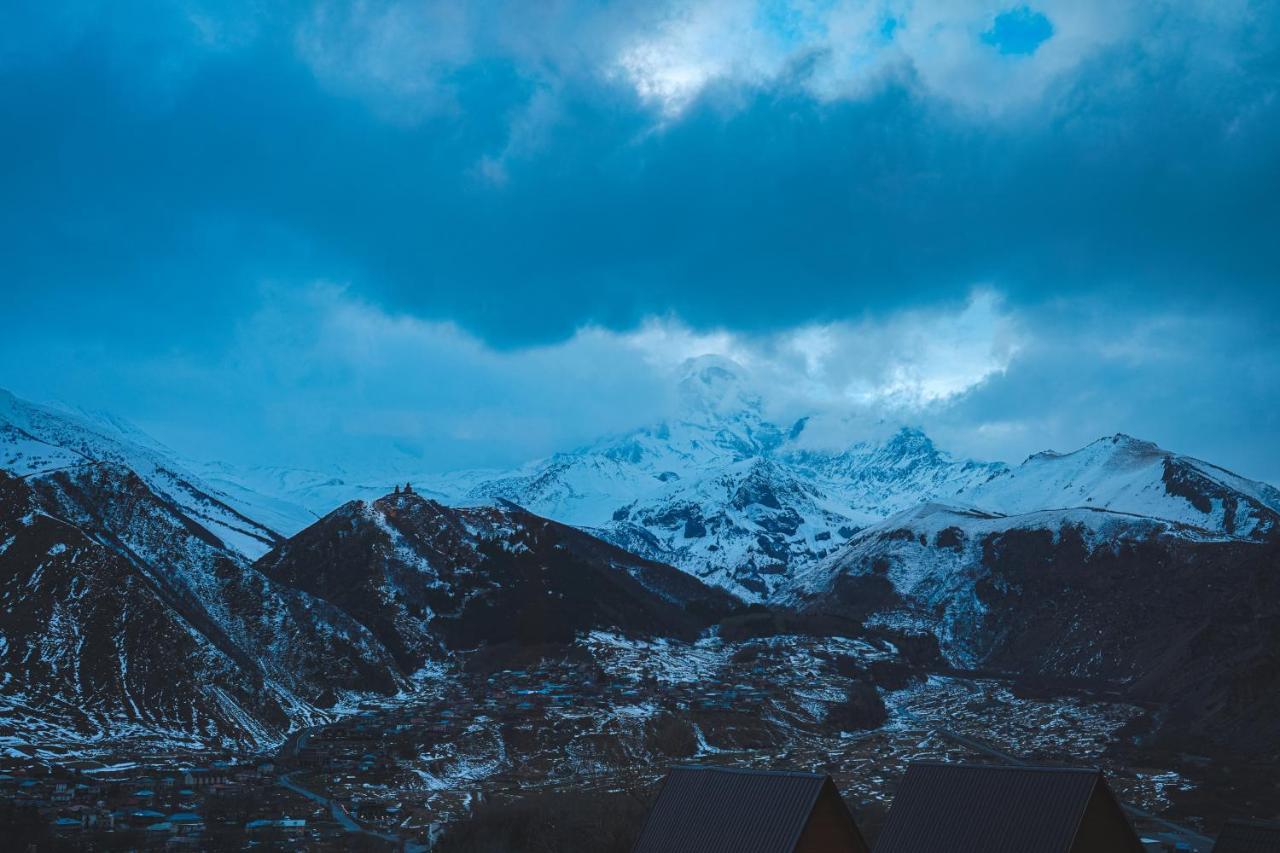 Morning Star Kazbegi Villa Buitenkant foto